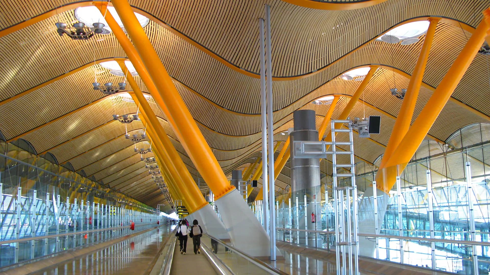 glo-spain-airport-barajas-2_16-9